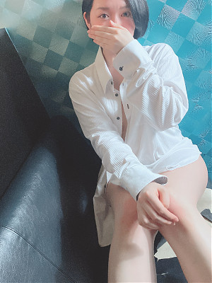るり