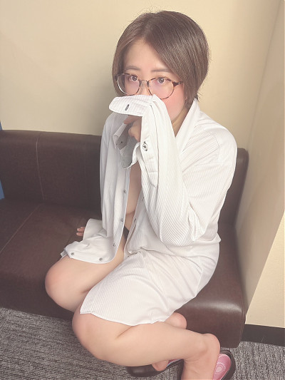 みん