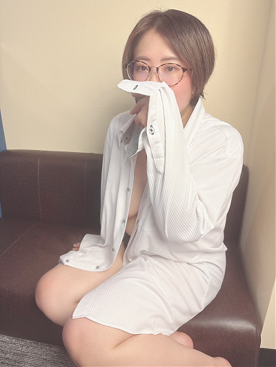 みん