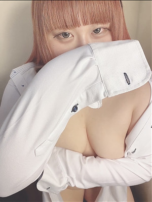 つき